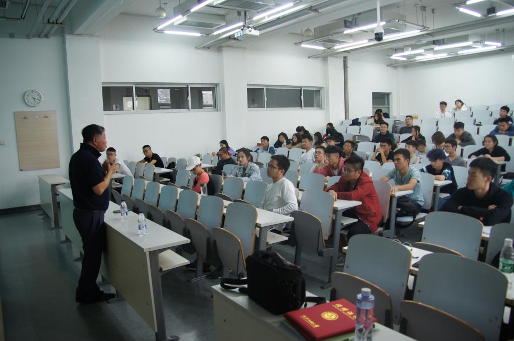 本次讲座邀请到管理工程79级校友